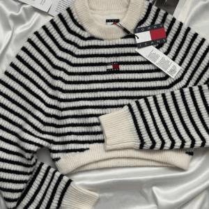 Pullover Tommy Jeans Nero a Mezza Zip