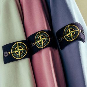 2 x 1 : Felpa Zip Stone Island Cappuccio